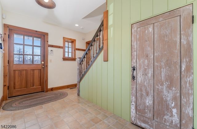348 Rosemont Ringoes Rd, Delaware Twp., NJ 08559
