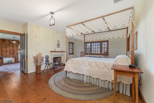 348 Rosemont Ringoes Rd, Delaware Twp., NJ 08559