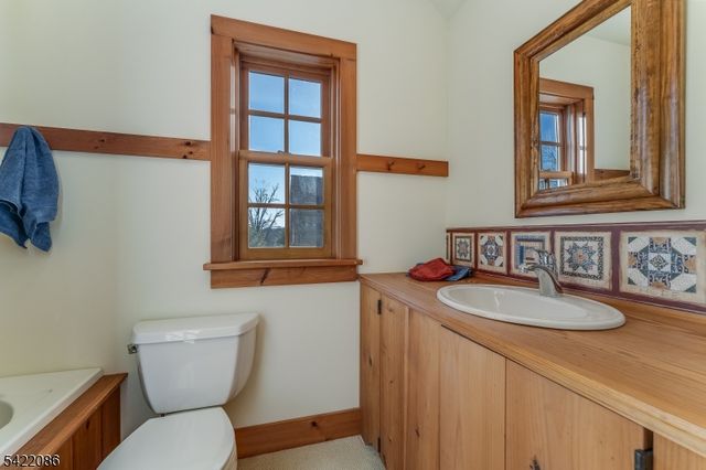 348 Rosemont Ringoes Rd, Delaware Twp., NJ 08559