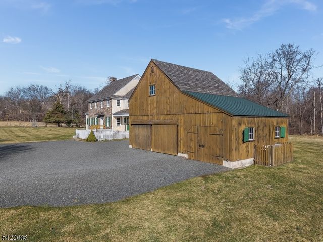 348 Rosemont Ringoes Rd, Delaware Twp., NJ 08559