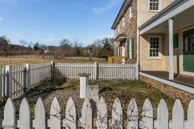 348 Rosemont Ringoes Rd, Delaware Twp., NJ 08559