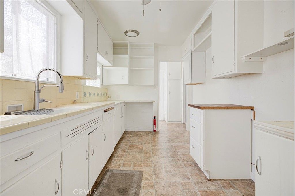 12922 Addison, Sherman Oaks, CA 91423 — photo 5