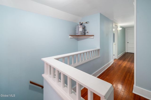 122 Snowden Avenue, Schenectady, NY 12304