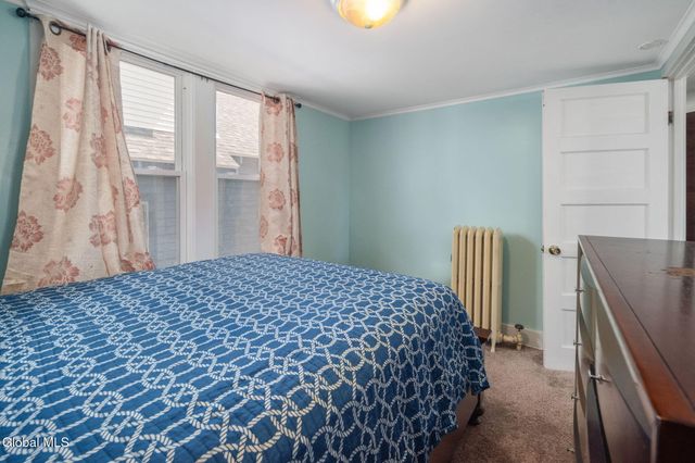 122 Snowden Avenue, Schenectady, NY 12304