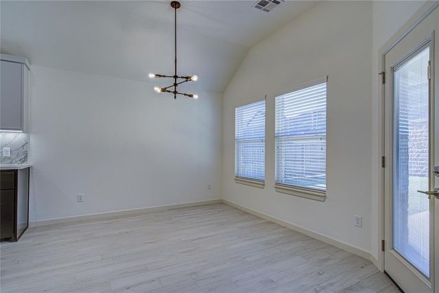 2133 Santa Monica Street, Edmond, OK 73034