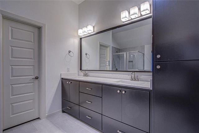 2133 Santa Monica Street, Edmond, OK 73034