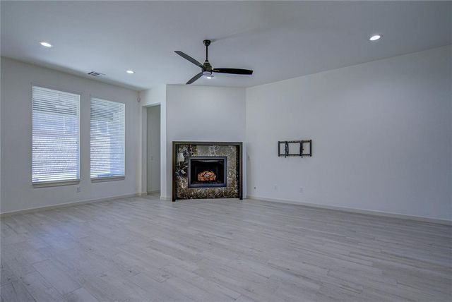 2133 Santa Monica Street, Edmond, OK 73034