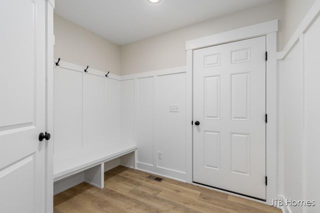 5964 Claymont Court, Caledonia, MI 49316