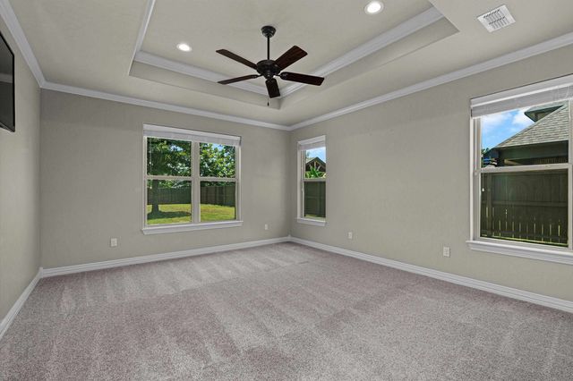219 Saddle Brook Cir, Hallsville, TX 75650