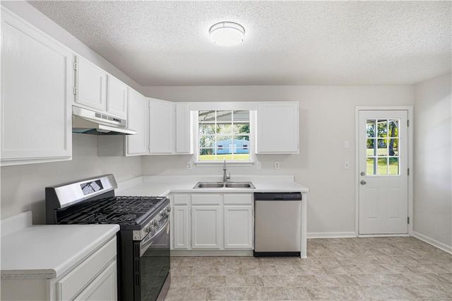 211 Patricia Terrace, Grayson, GA 30017