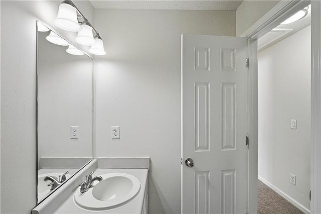 211 Patricia Terrace, Grayson, GA 30017