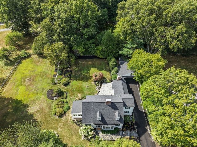46 Bedford Rd, Lincoln, MA 01773