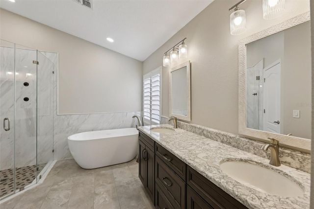 2337 RUNYON COURT, Orlando, FL 32837