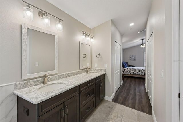 2337 RUNYON COURT, Orlando, FL 32837