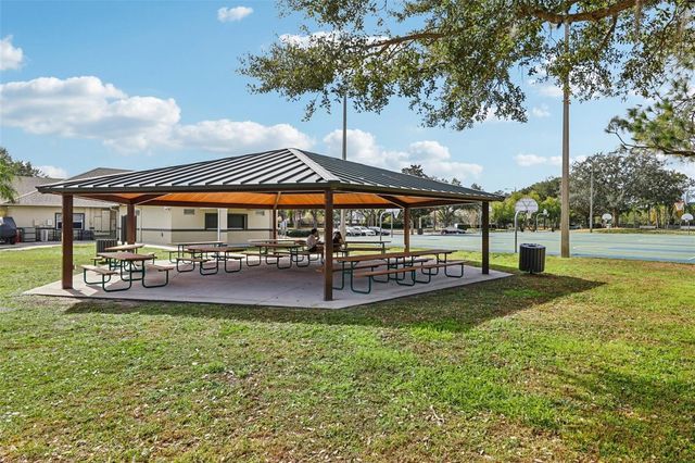 2337 RUNYON COURT, Orlando, FL 32837