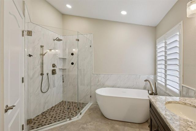 2337 RUNYON COURT, Orlando, FL 32837