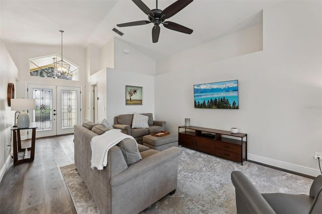 2337 RUNYON COURT, Orlando, FL 32837