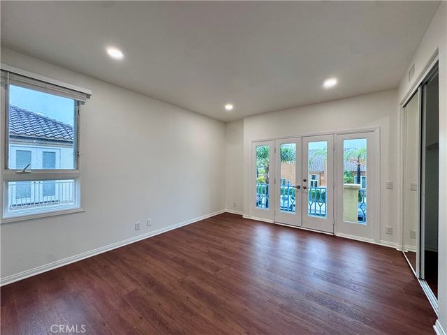 19032 Avondale, Huntington Beach, CA 92648