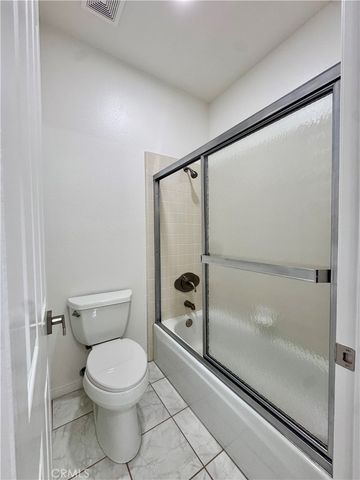 19032 Avondale, Huntington Beach, CA 92648