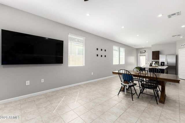 3289 W SPAULDING Avenue, Apache Junction, AZ 85120