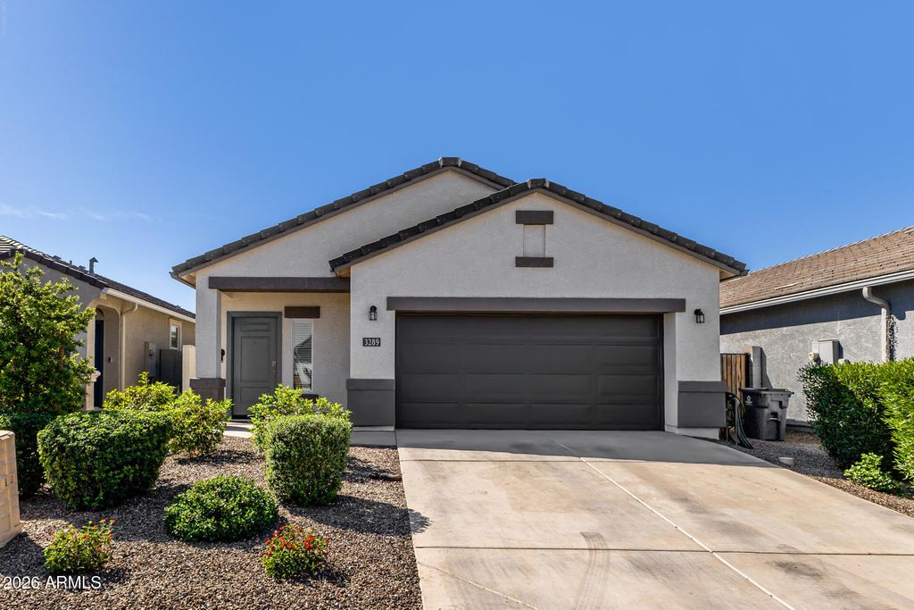 3289 W SPAULDING Avenue, Apache Junction, AZ 85120 — photo 2