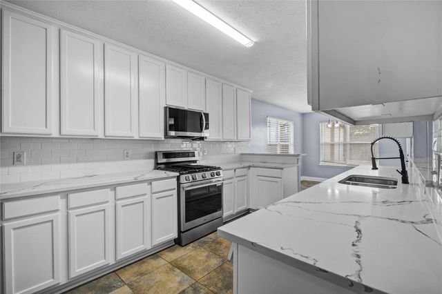 6418 Patridge Drive, Pearland, TX 77584