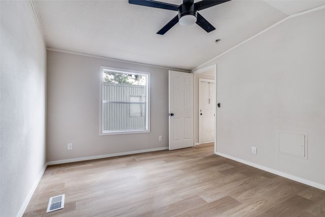 201 N Shady Shores Drive 89, Lake Dallas, TX 75065