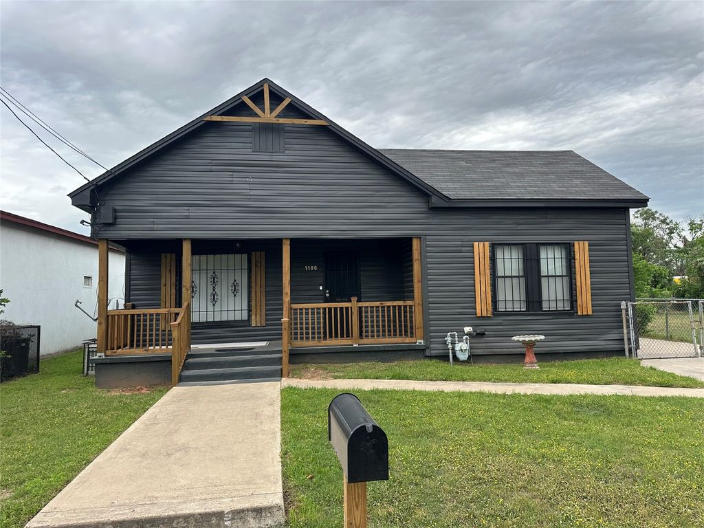 1106 Chestnut Street, Waco, TX 76704