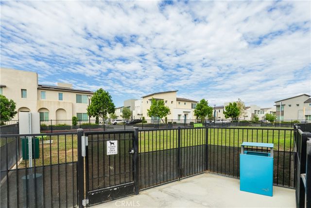 3741 S Allston Paseo 4, Ontario, CA 91761