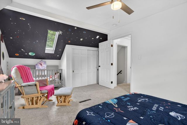 32 PENN AVE, Ephrata, PA 17522