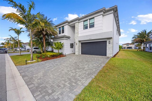 17210 Blue Bayou Dr, Boca Raton, FL 33496