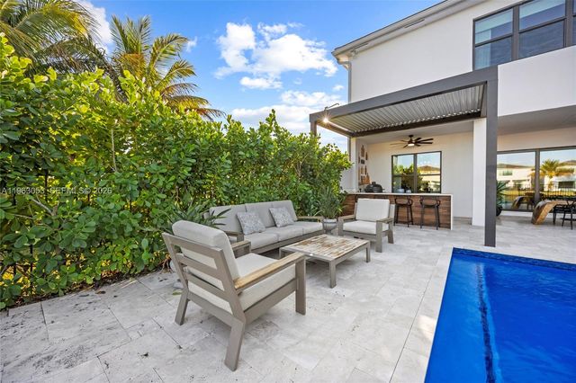 17210 Blue Bayou Dr, Boca Raton, FL 33496