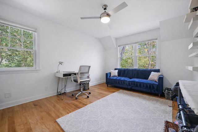 400 Cyrus Field Road, Irvington, NY 10533