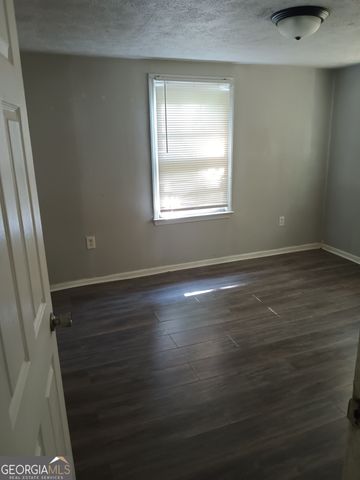 5135 Hilltop Drive, Union City, GA 30291