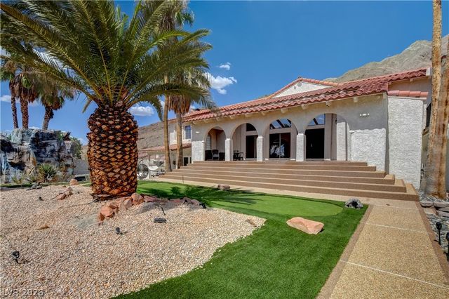 672 Los Feliz Street, Las Vegas, NV 89110