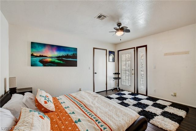 672 Los Feliz Street, Las Vegas, NV 89110