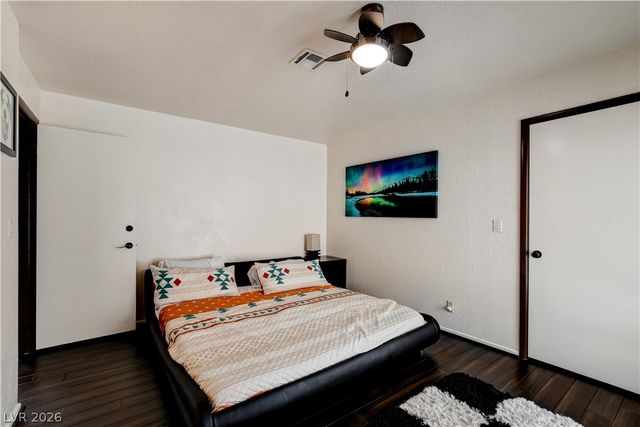 672 Los Feliz Street, Las Vegas, NV 89110