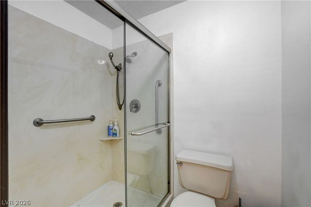 672 Los Feliz Street, Las Vegas, NV 89110