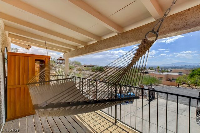 672 Los Feliz Street, Las Vegas, NV 89110