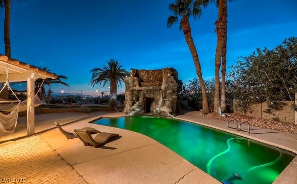 672 Los Feliz Street, Las Vegas, NV 89110 — photo 3