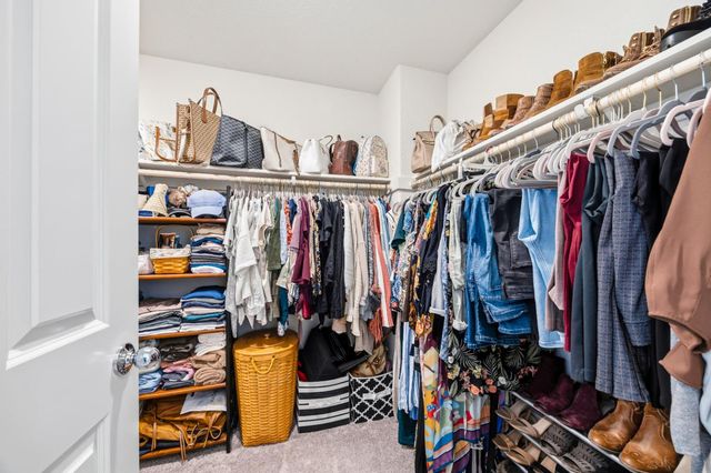 3730 Roseparke Way, Sacramento, CA 95834