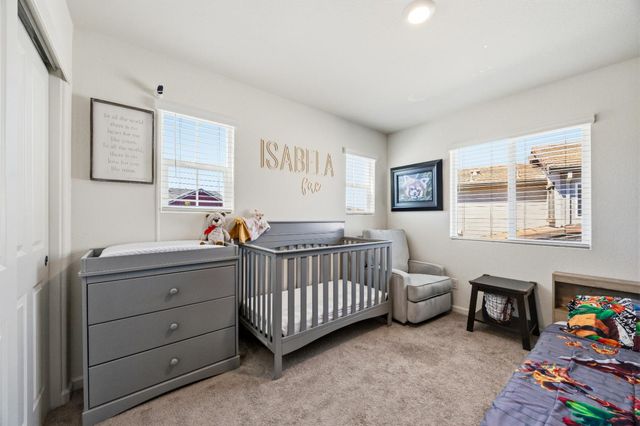 3730 Roseparke Way, Sacramento, CA 95834