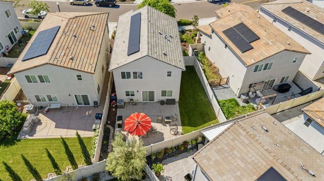 3730 Roseparke Way, Sacramento, CA 95834