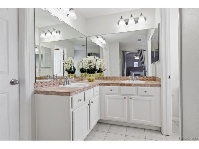 10141 Autumn Blaze Trl, Highlands Ranch, CO 80129