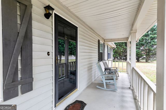 5719 Hill Road SW, Powder Springs, GA 30127