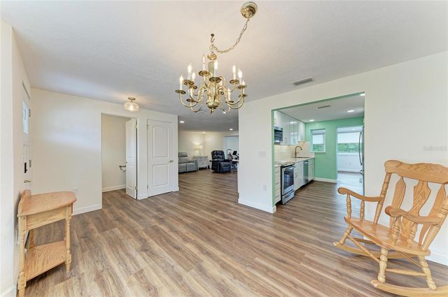 2317 S TUTTLE AVENUE, Sarasota, FL 34239