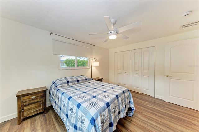 2317 S TUTTLE AVENUE, Sarasota, FL 34239