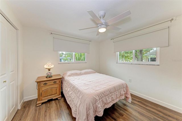 2317 S TUTTLE AVENUE, Sarasota, FL 34239