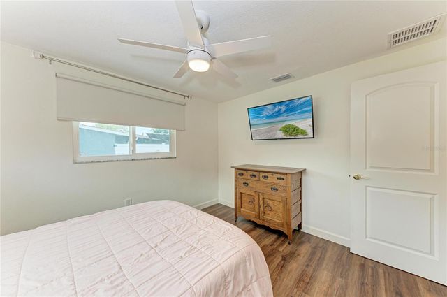 2317 S TUTTLE AVENUE, Sarasota, FL 34239