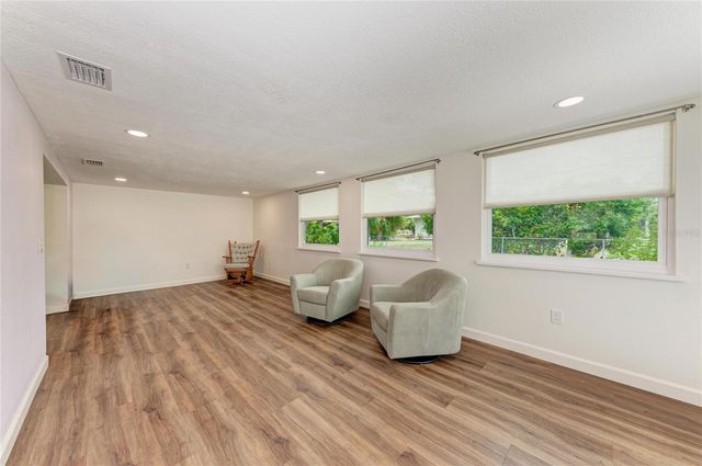 2317 S TUTTLE AVENUE, Sarasota, FL 34239